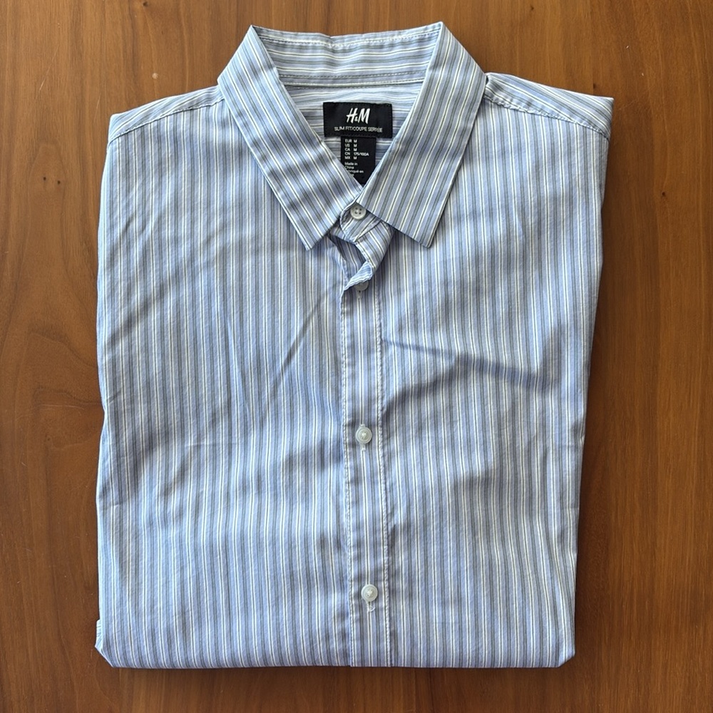 H&M button down - Picture 4 of 4